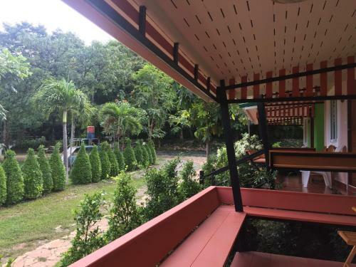 Hotel ?baan Ing Khao Resort