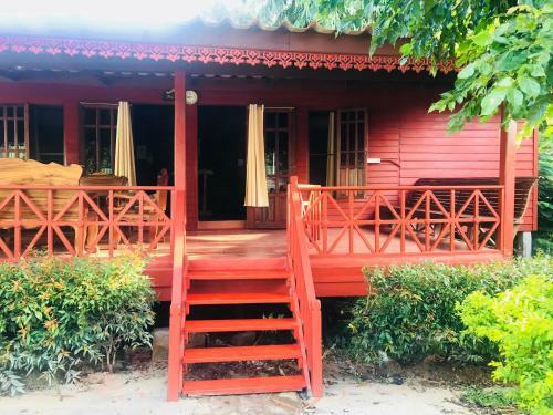 Hotel Baanruenthai Resort Muak Lhek