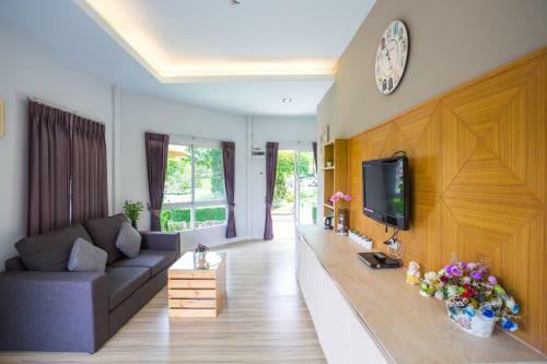 Hotel Phukaew & Adventure Park Resort
