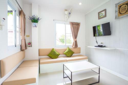 Hotel Phukaew & Adventure Park Resort