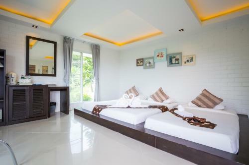 Hotel Phukaew & Adventure Park Resort