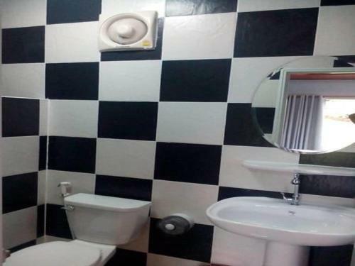 Hotel Baan Chuthamanee