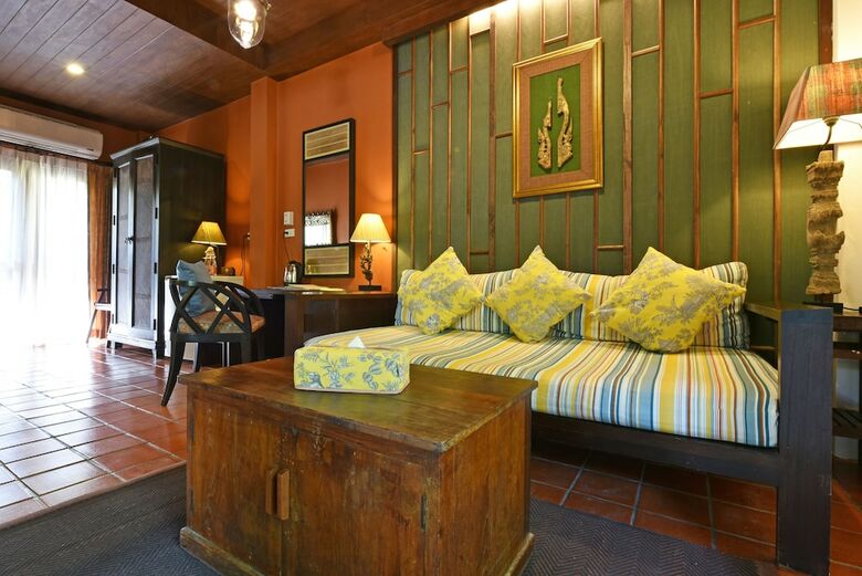 Hotel Ndol Streamside Thai Villas
