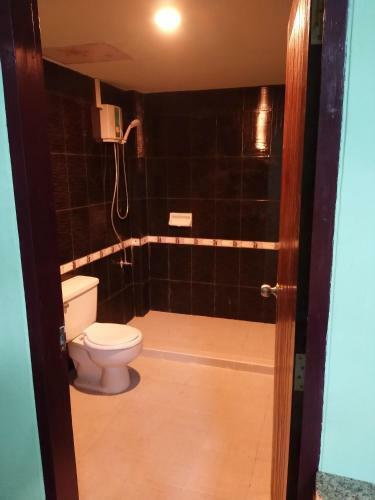 Hostal Model House 2543