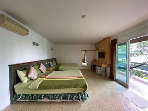 Hotel Haad Son Resort (Koh Raham)