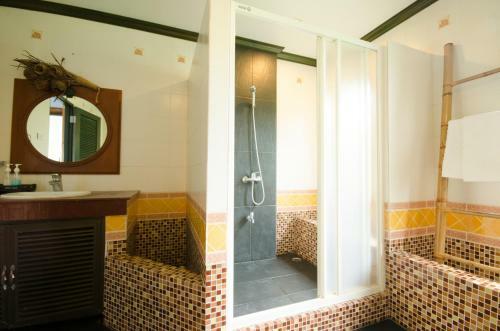 Hotel Haad Son Resort (Koh Raham)
