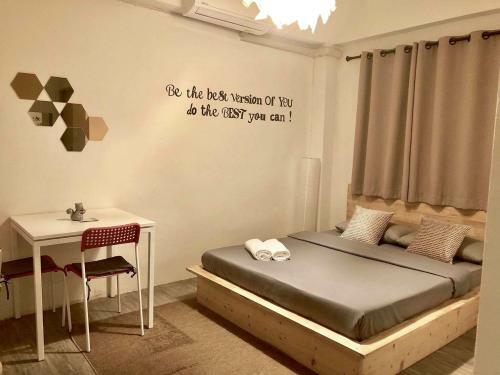 Albergue 24 Poshtel Salaya