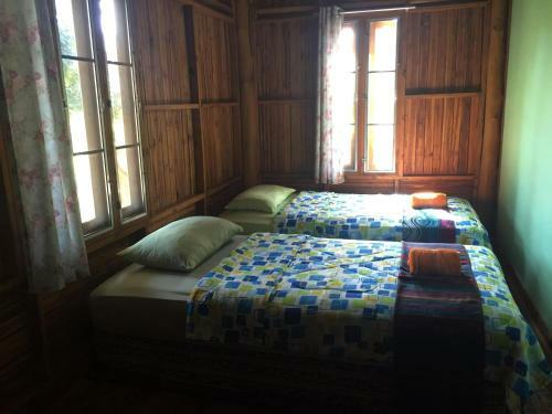Hostal At Home172