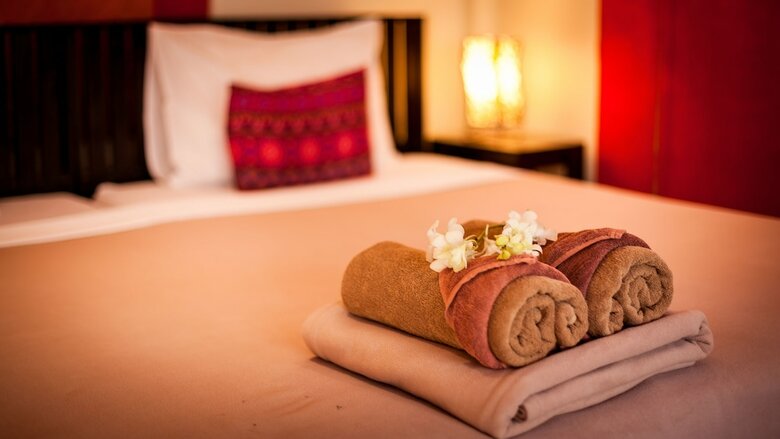 Hotel Baan Manali Resort