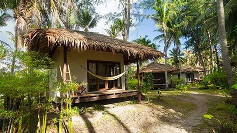 Hotel Baan Manali Resort