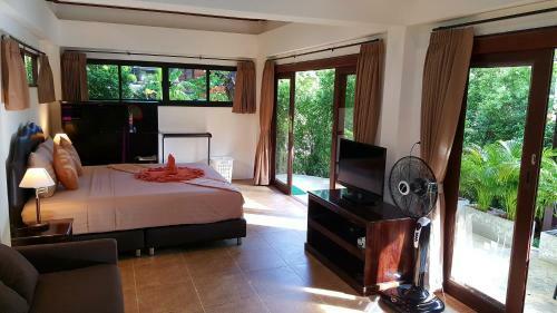 The Residence- Serviced Apartments