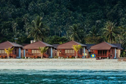 Hotel Pingchan Koh Phangan Beachfront Resort
