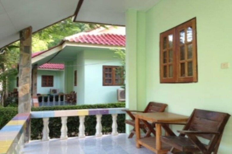 Hotel Phuwadee Resort & Spa