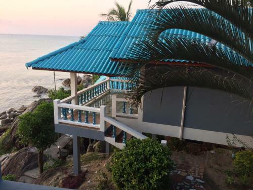 Hotel Dragon Hut Resort
