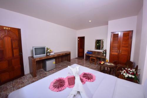Hotel Haad Yao Bayview Resort & Spa