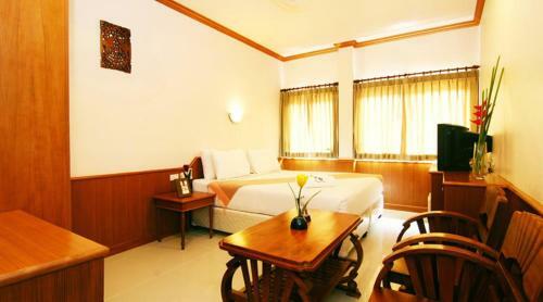 Hotel Haad Yao Bayview Resort & Spa
