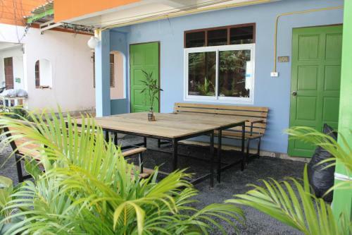 Albergue Phangan Guest House