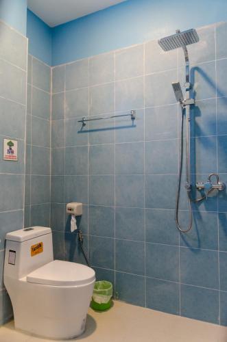 Treechart Hostel