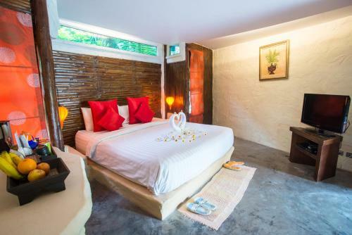 Hotel B52 Beach Resort