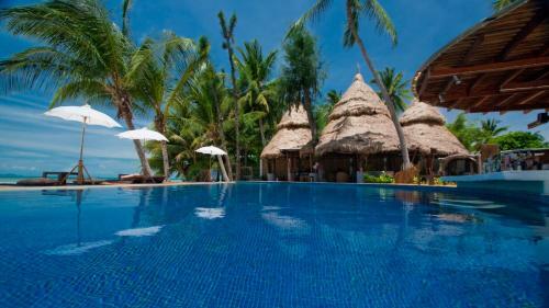 Hotel B52 Beach Resort
