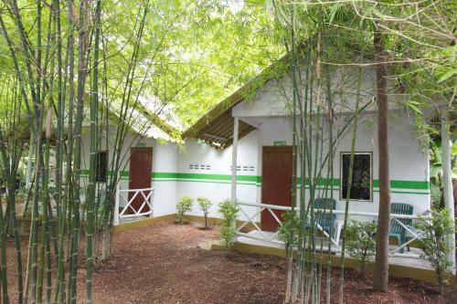 Hotel Lime N Soda Backpackers