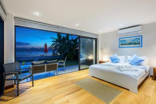 Paradis Blanc - Koh Phangan Luxury Beachfront Villa