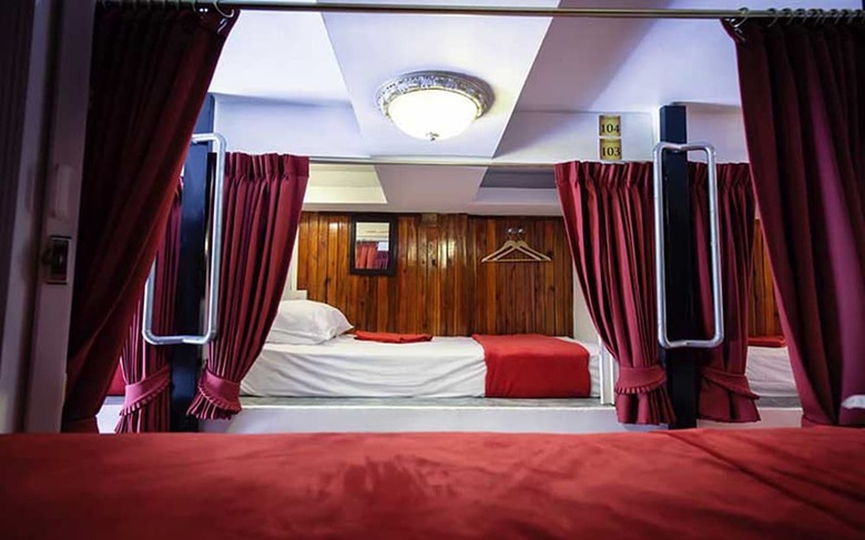 Haad Rin Beach Luxury Hostel