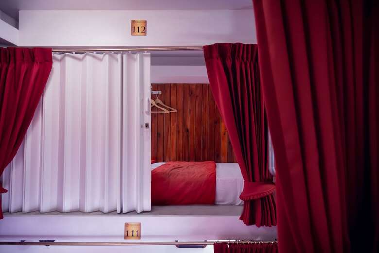 Haad Rin Beach Luxury Hostel