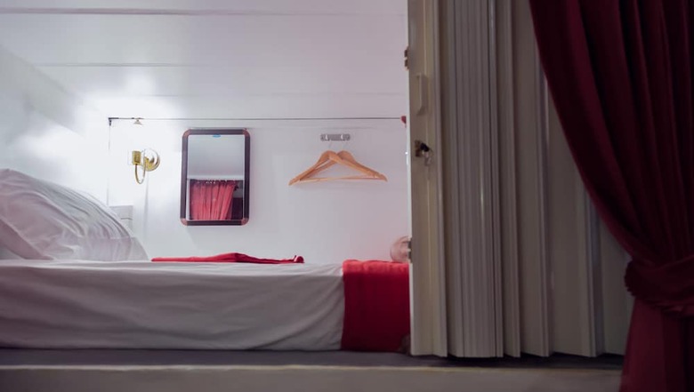 Haad Rin Beach Luxury Hostel
