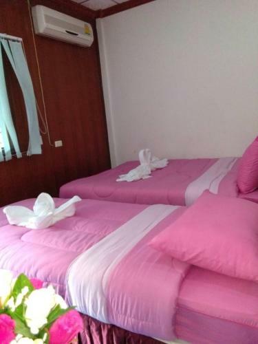 Hostal Tanyaporn House