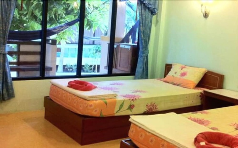 Hotel Black & White Bungalows