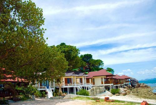 Hotel Rin Beach Resort