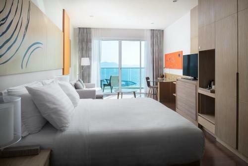 Hotel White Sand Beach Residences Pattaya