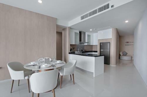 Hotel White Sand Beach Residences Pattaya