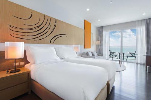 Hotel White Sand Beach Residences Pattaya