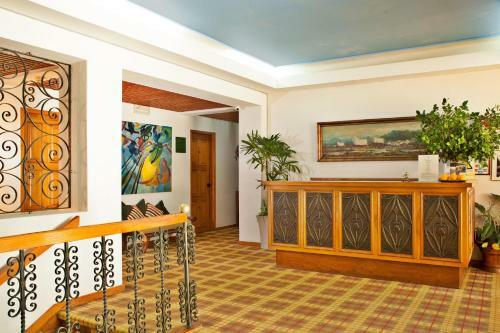 Hostal Estalagem Lago Azul