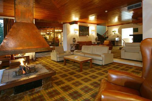 Hostal Estalagem Lago Azul
