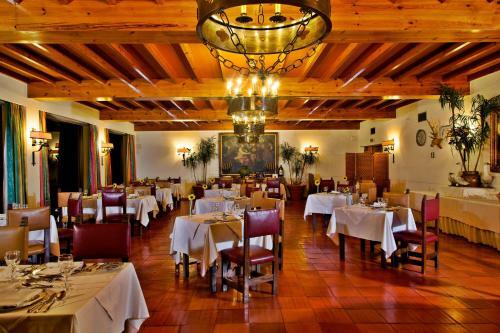 Hostal Estalagem Lago Azul