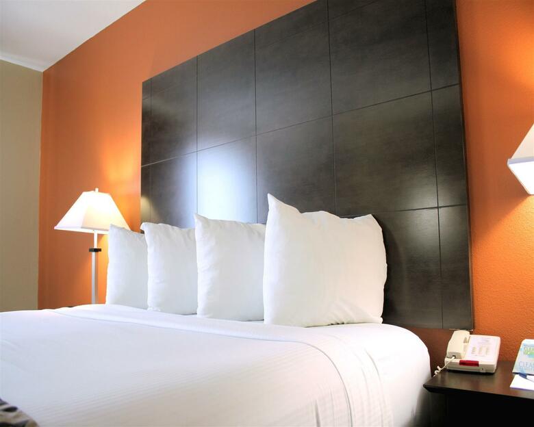 Hotel Best Western Inn & Suites