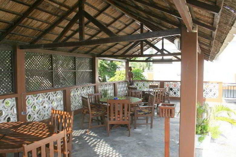 Aurore Hotel