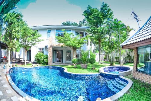 Tamnak Beach House