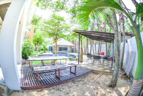 Tamnak Beach House