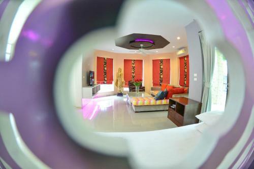 Tamnak Beach House