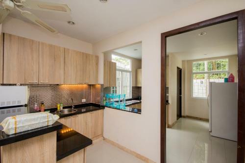 Tamnak Beach House