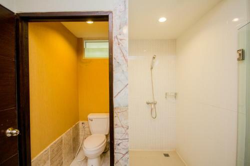 Tamnak Beach House