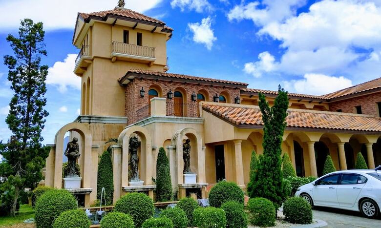 Villa Chivani Pattaya