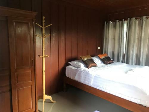 Hostal V&k Baansuankaew Resort