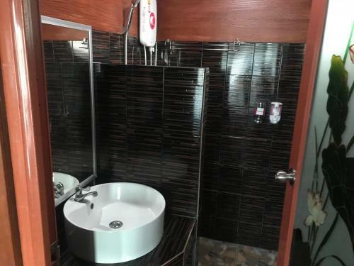 Hostal V&k Baansuankaew Resort