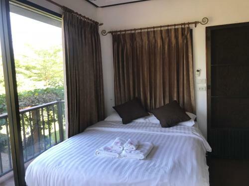 Hostal V&k Baansuankaew Resort