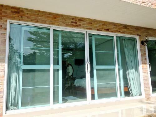 Hostal V&k Baansuankaew Resort